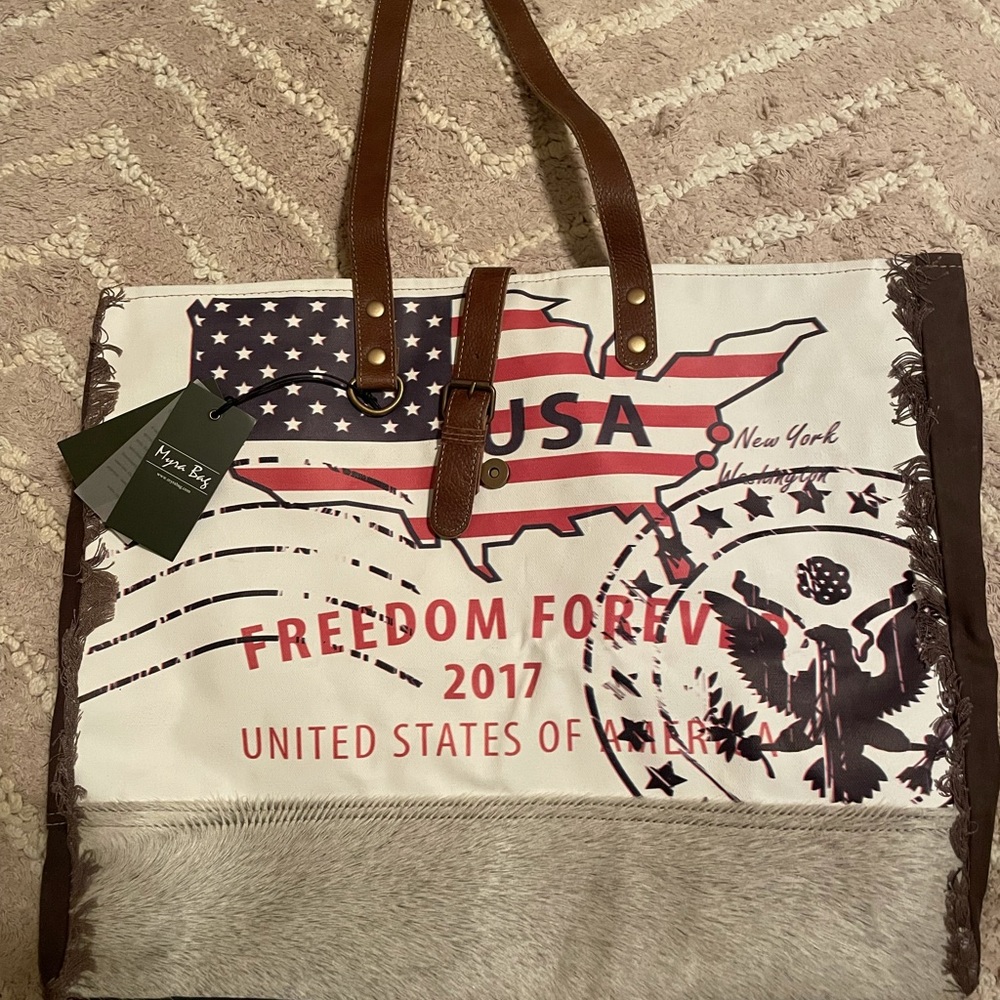 NEW Partisan Canvas Leather Travel Weekender Bag